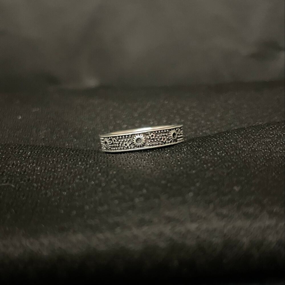 Men's Cool Vintage Celestial Ring Black and Silver Size 7.5